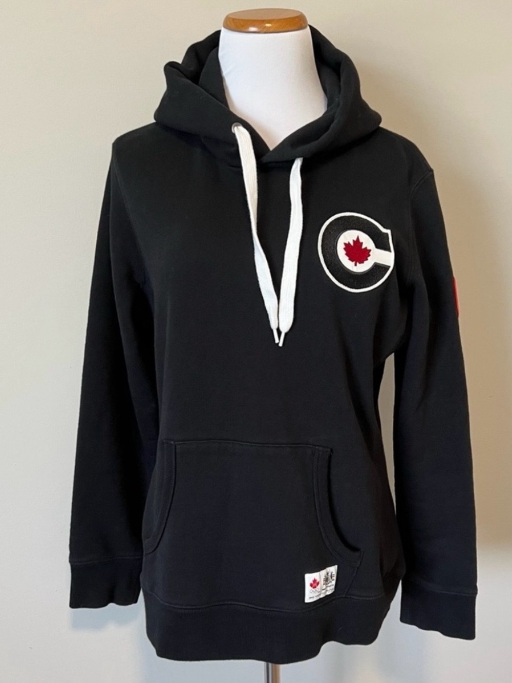 Vancouver 2010 Winter Olympics Team Canada Hoodie | Hudson’s Bay | Women’s XL